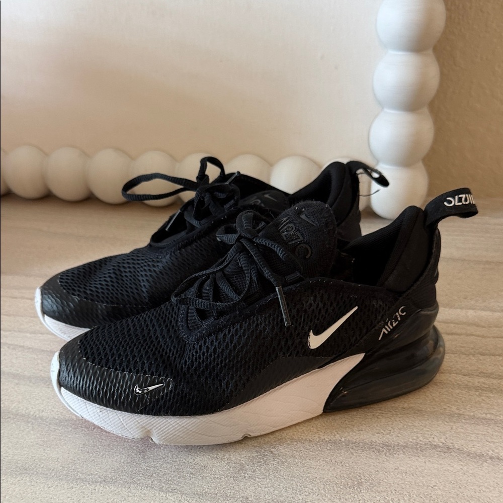 Girls Nike Air Max 270 Sneakers